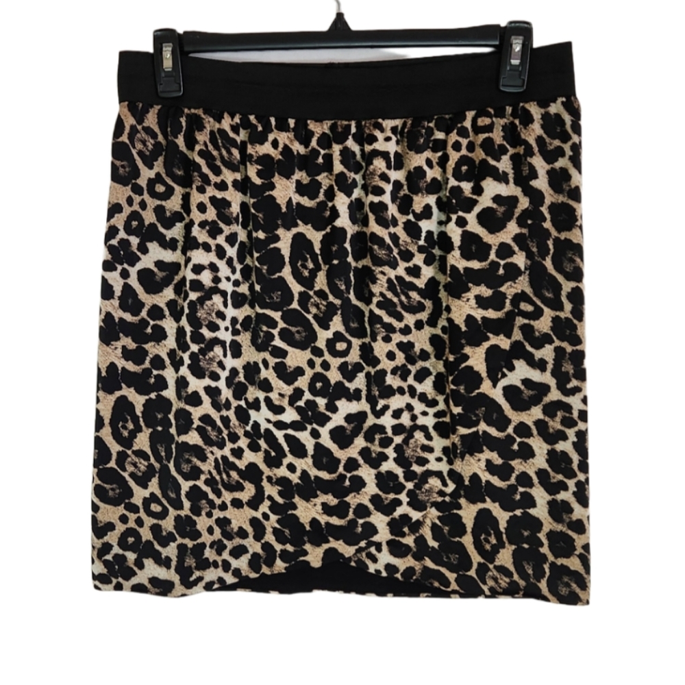 Vince Camuto Women's  Leopard Mini Skirt Size L